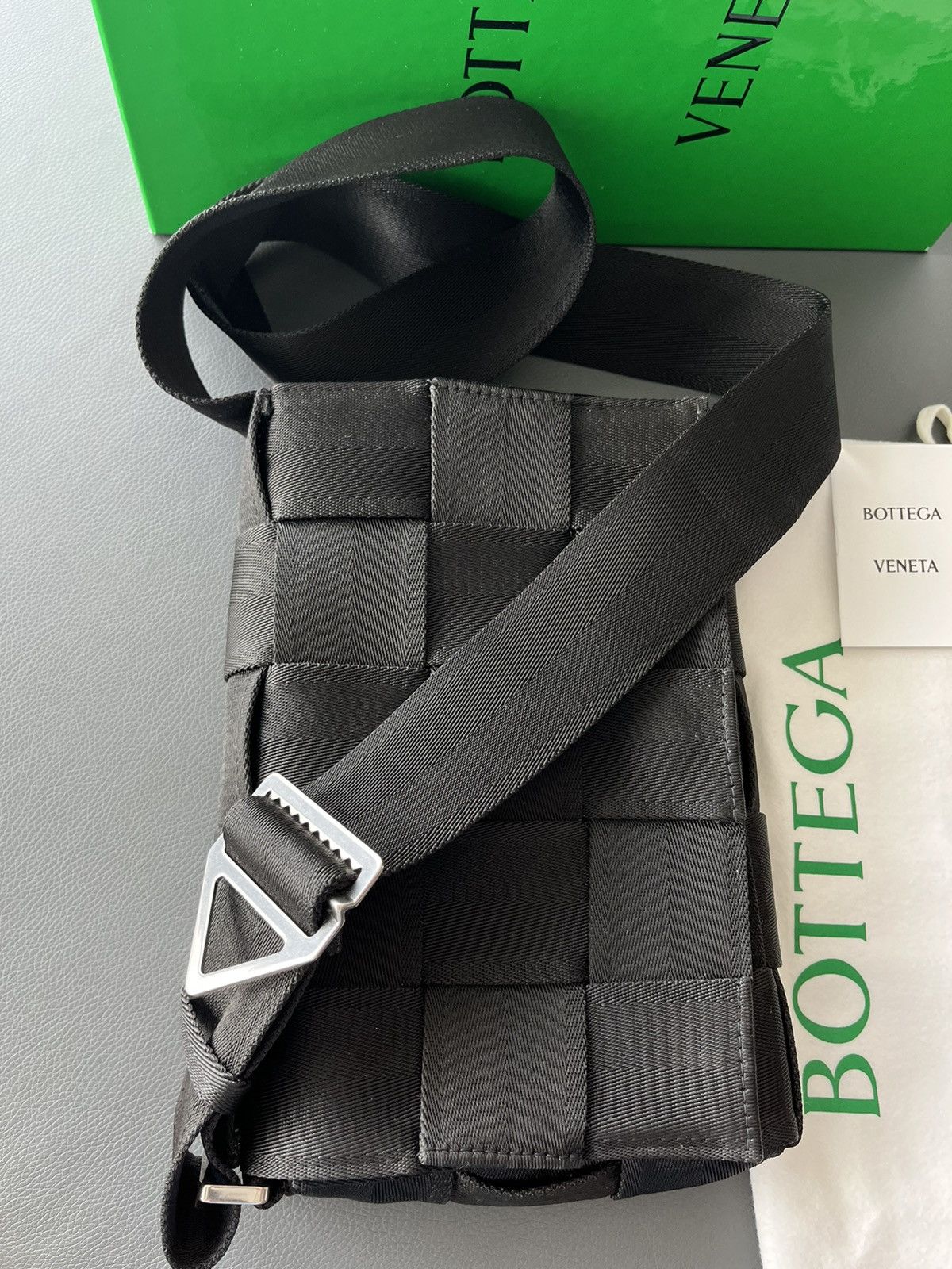 Bottega Veneta Bottega Veneta Woven Cassette Bag Runway Limited Edition Size ONE SIZE - 11 Thumbnail