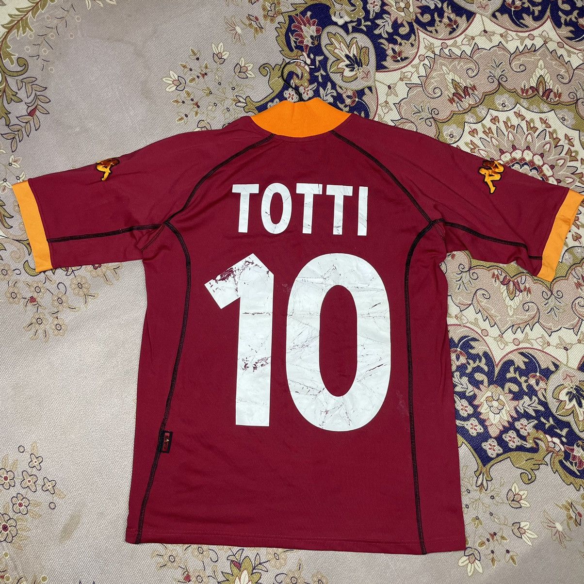 Kappa AS Roma Vintage 2000-01 Home Kappa #Totti no.10 Size US S / EU 44-46 / 1 - 2 Thumbnail