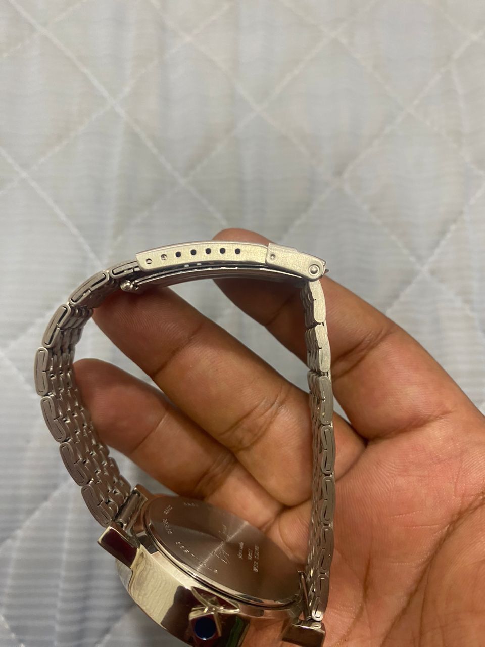 Pierre Cardin 🔥🔥🔥VTG PIERRE CARDIN QUARTZ WATCH Size ONE SIZE - 11 Thumbnail