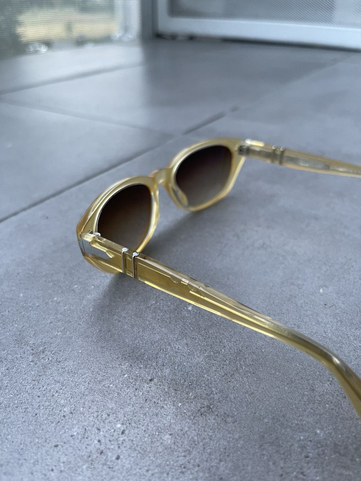 Persol Persol 2977-S 907/51 Transparent Yellow Sunglasses Size ONE SIZE - 6 Thumbnail