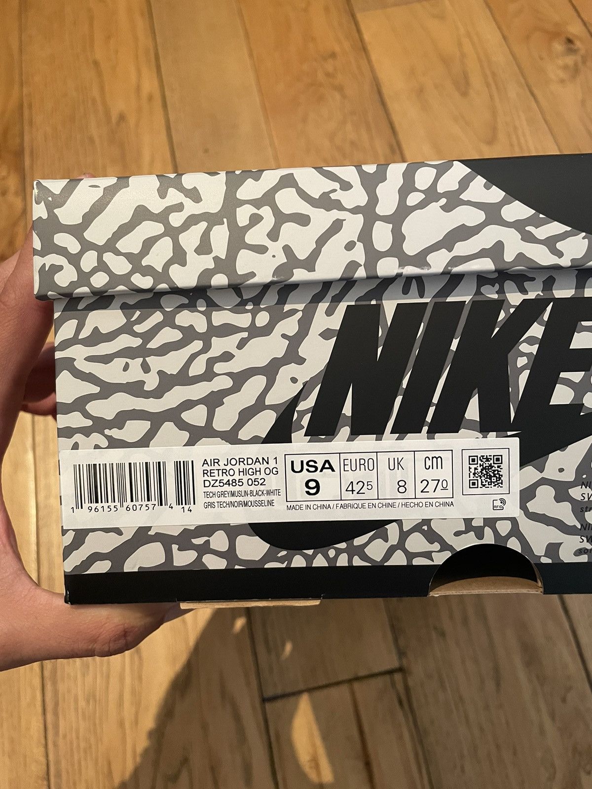 Jordan Brand × Nike Jordan 1 High OG White Cement Elephant Size US 9 / EU 42 - 10 Thumbnail