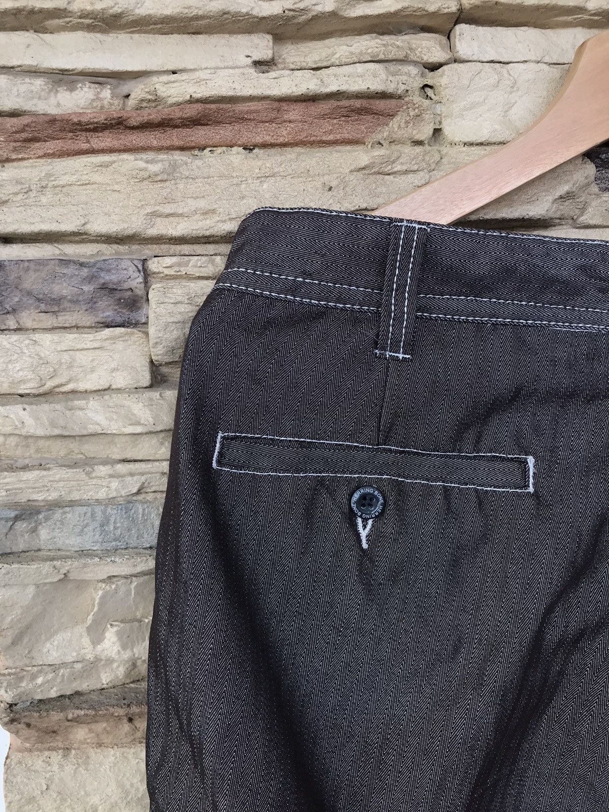 Vintage Vintage Herringbone Cargo Pants Size US 33 - 12 Thumbnail