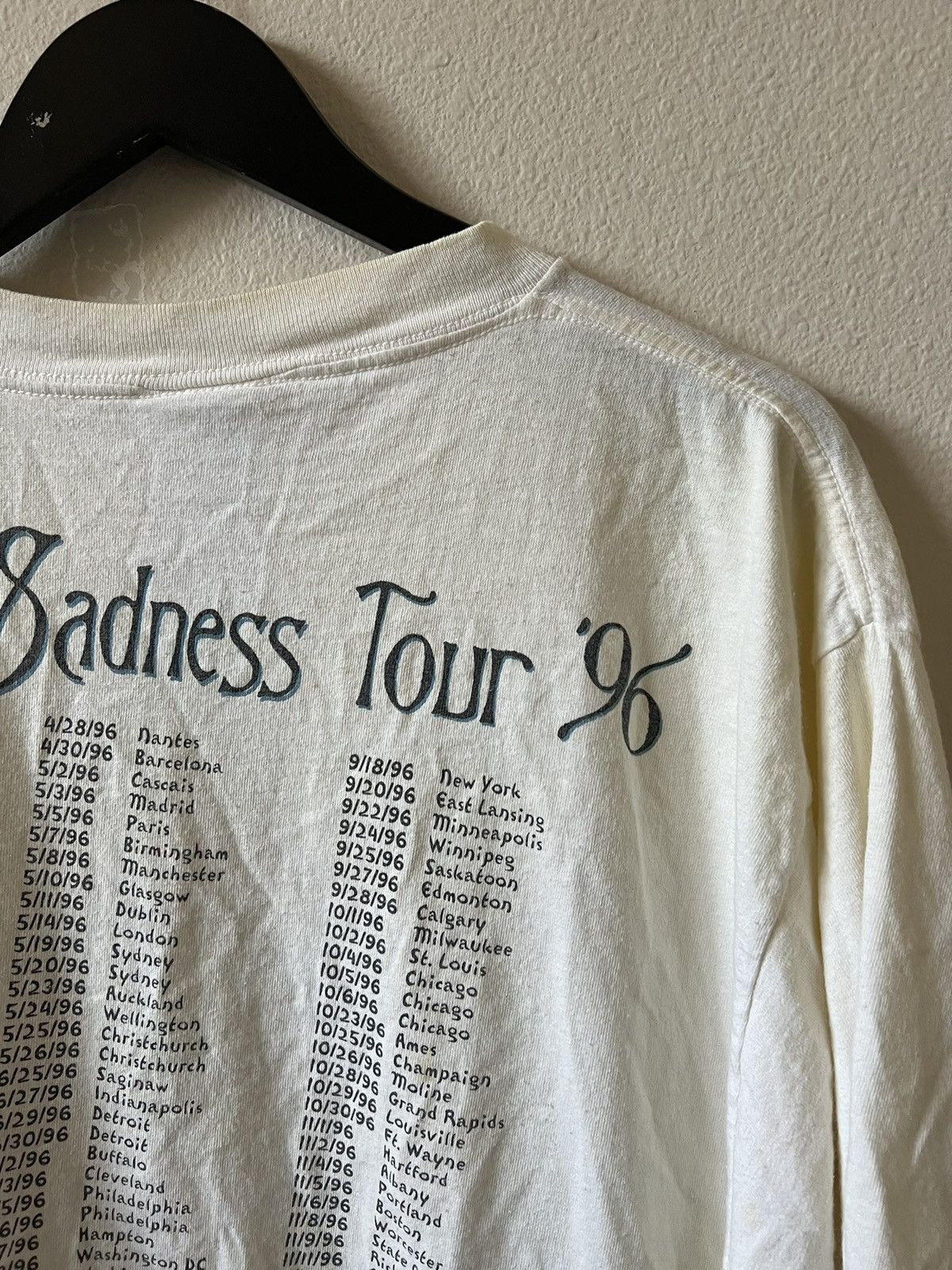 Band Tees Smashing Pumpkings Infinite Sadness Vintage 96 World T-shirt Size US XL / EU 56 / 4 - 10 Thumbnail