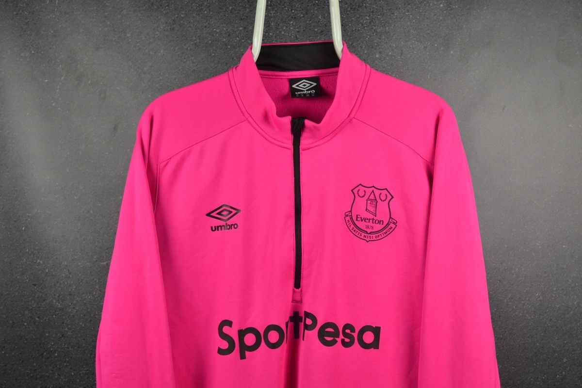Umbro Everton Football Sweatshirt Umbro Soccer Pink XL Size US XL / EU 56 / 4 - 3 Thumbnail