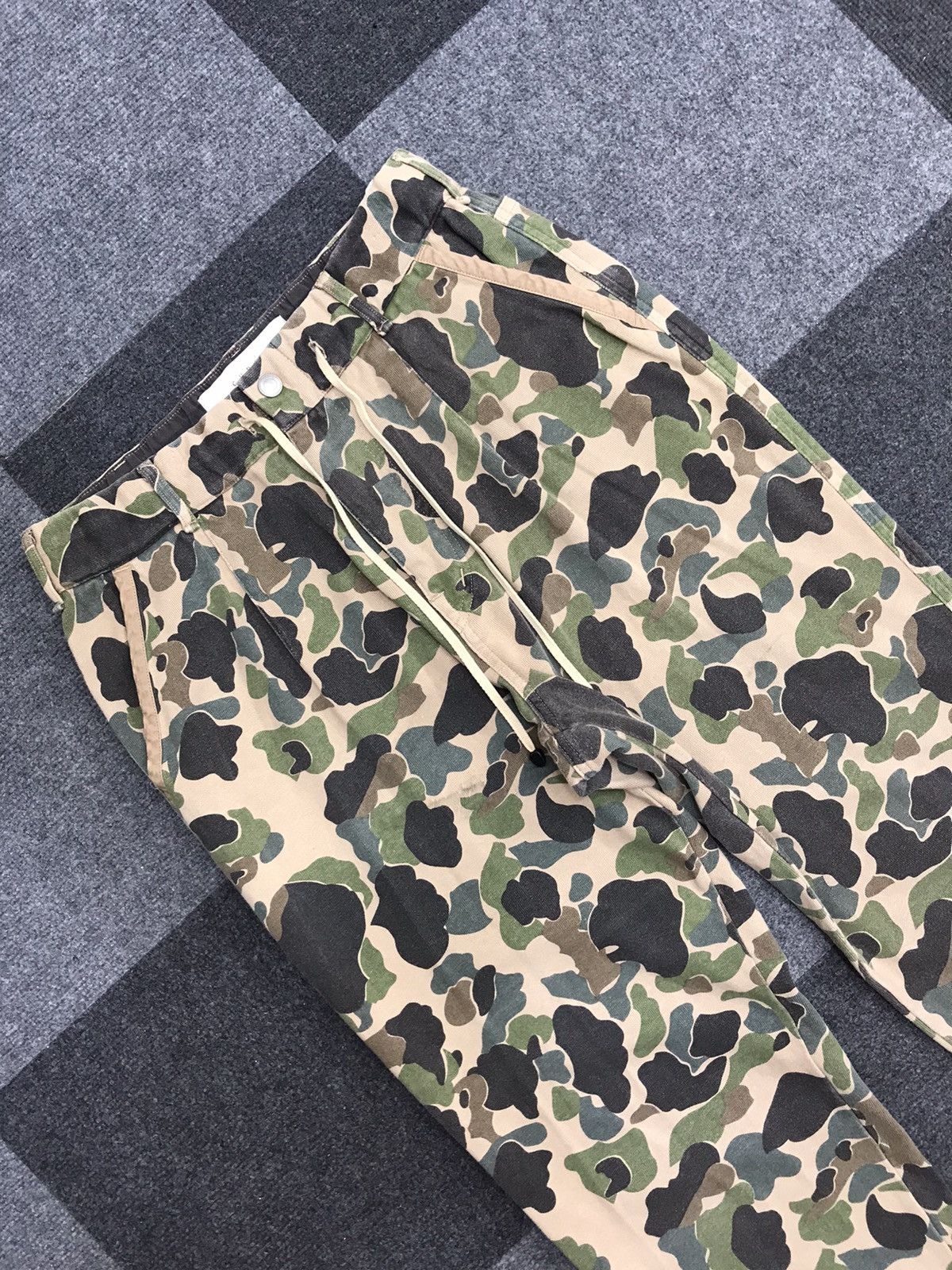 Japanese Brand CURLY Japan Camo Easy Sweatpant Size US 28 / EU 44 - 2 Thumbnail