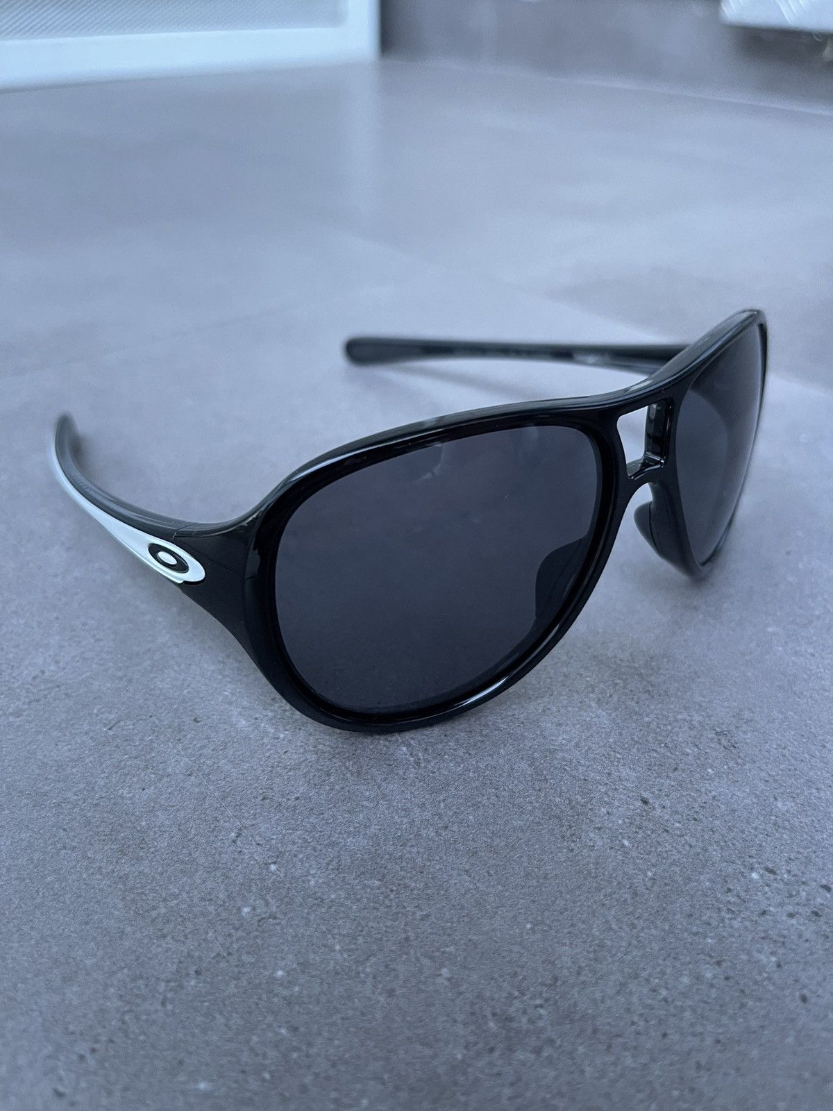 Oakley Oakley OO9177-01 "Twentysix.2" Black White Sunglasses Size ONE SIZE - 4 Thumbnail