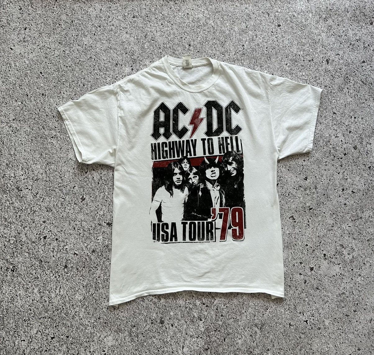Band Tees × Vintage Vintage AC/DC Highway To Hell USA Tour 1979 T-Shirt 2019 Size US XXL / EU 58 / 5 - 1 Thumbnail