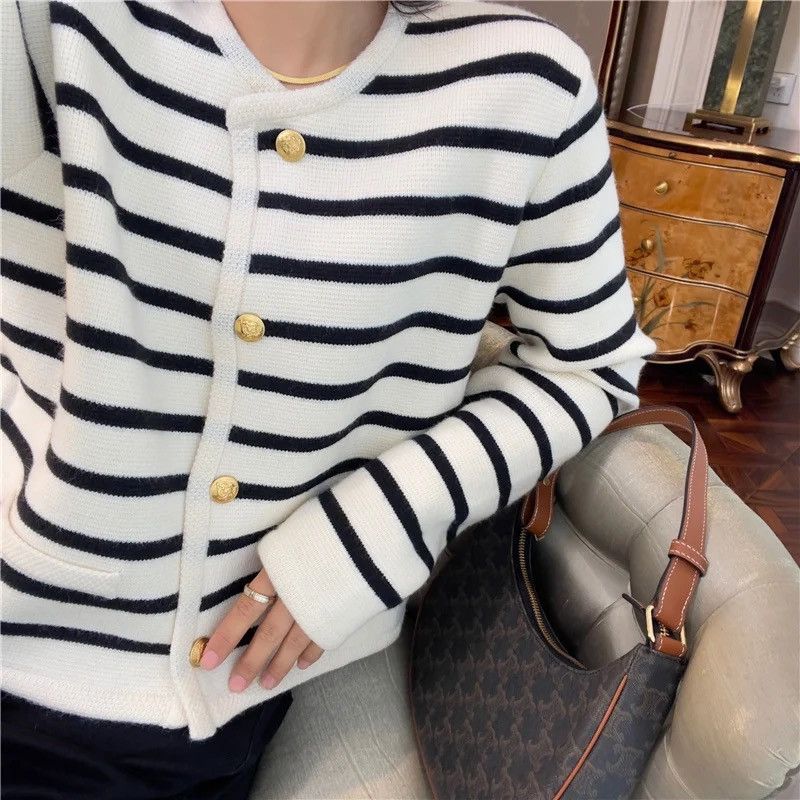 Cardigan White Black Striped Knitted Sweater