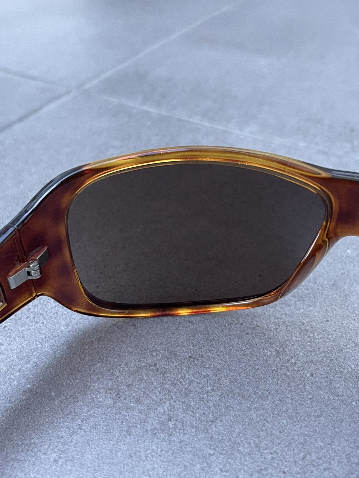 Miu Miu !DS! Miu Miu SMU08H 2AU-8C1 Tiger Camo Shield Sunglasses Size ONE SIZE - 9 Thumbnail