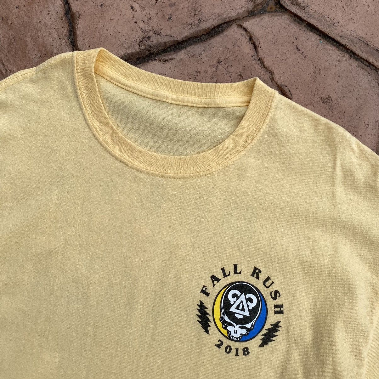 Grateful Dead Grateful Men Delta Upsilon Fall Rush 2018 Band Tee Size US L / EU 52-54 / 3 - 4 Thumbnail