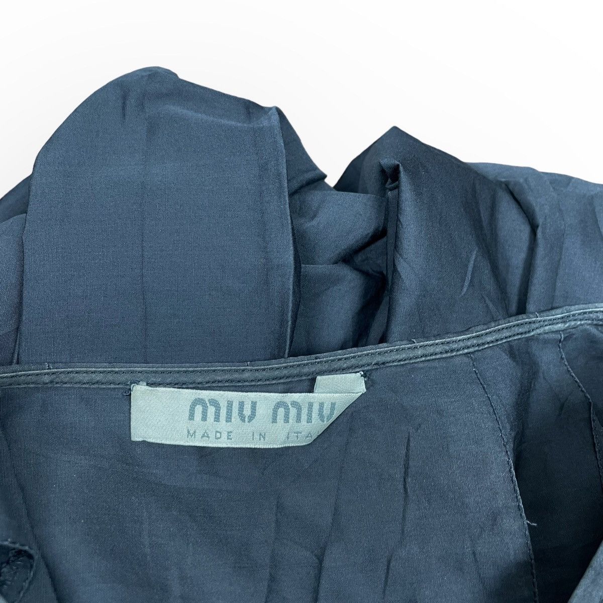 Miu Miu 🌟MIU MIU ITALY PLAIN MINI SKIIRTS Size 25" / US 0 / IT 36 - 6 Thumbnail