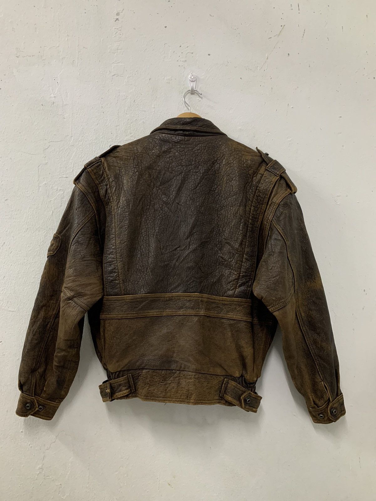 Japanese Brand Distressed Leather Jacket Italian Leather Size US M / EU 48-50 / 2 - 7 Thumbnail