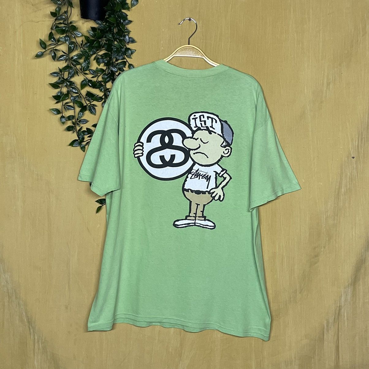 Stussy high quality Green ‘International Worldwide Tribe’ T-Shirt