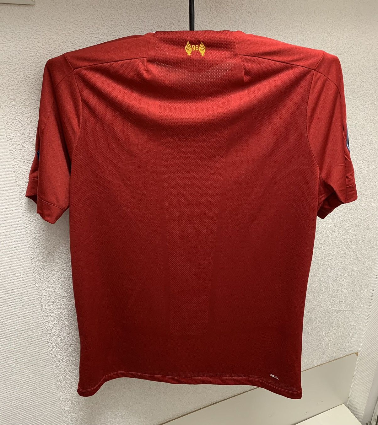 New Balance Liverpool new balance 2019 league champions soccer jersey Xl Size US XL / EU 56 / 4 - 8 Thumbnail