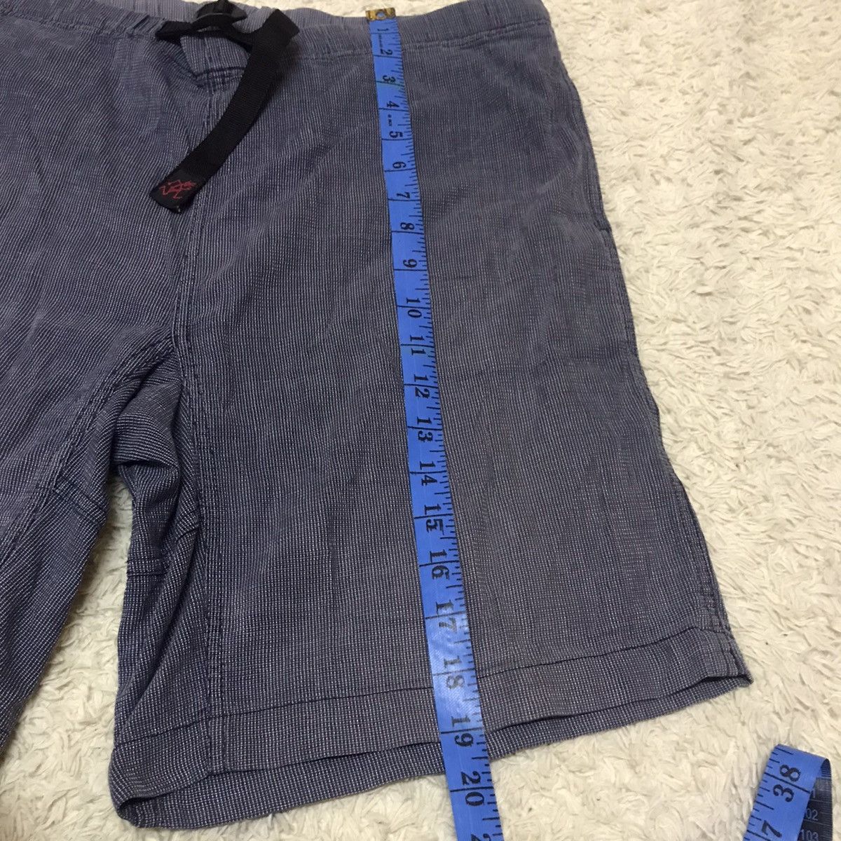 ‼️VINTAGE GRAMICCI SHORT PANT SIZE LG SUN FADED‼️