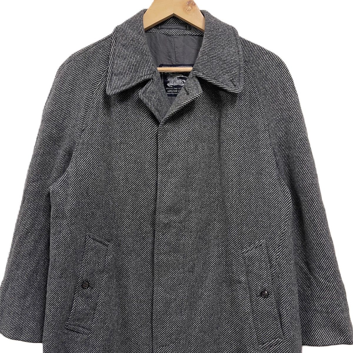 Burberry Vintage BURBERRY Herringbone wool trench coat jacket Size US L / EU 52-54 / 3 - 4 Thumbnail