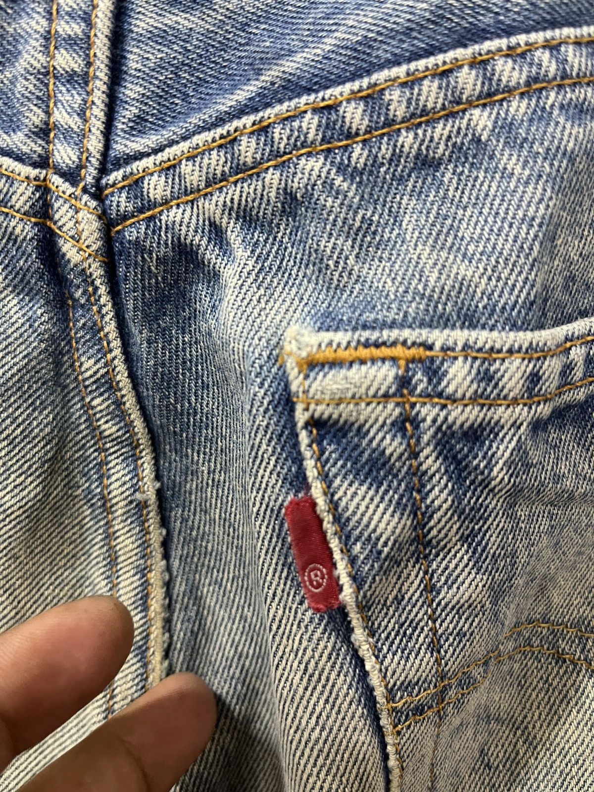 Levi's (Uuuu). RARE VTG LEVIS DISTRESSED DENIM Size US 33 - 13 Thumbnail