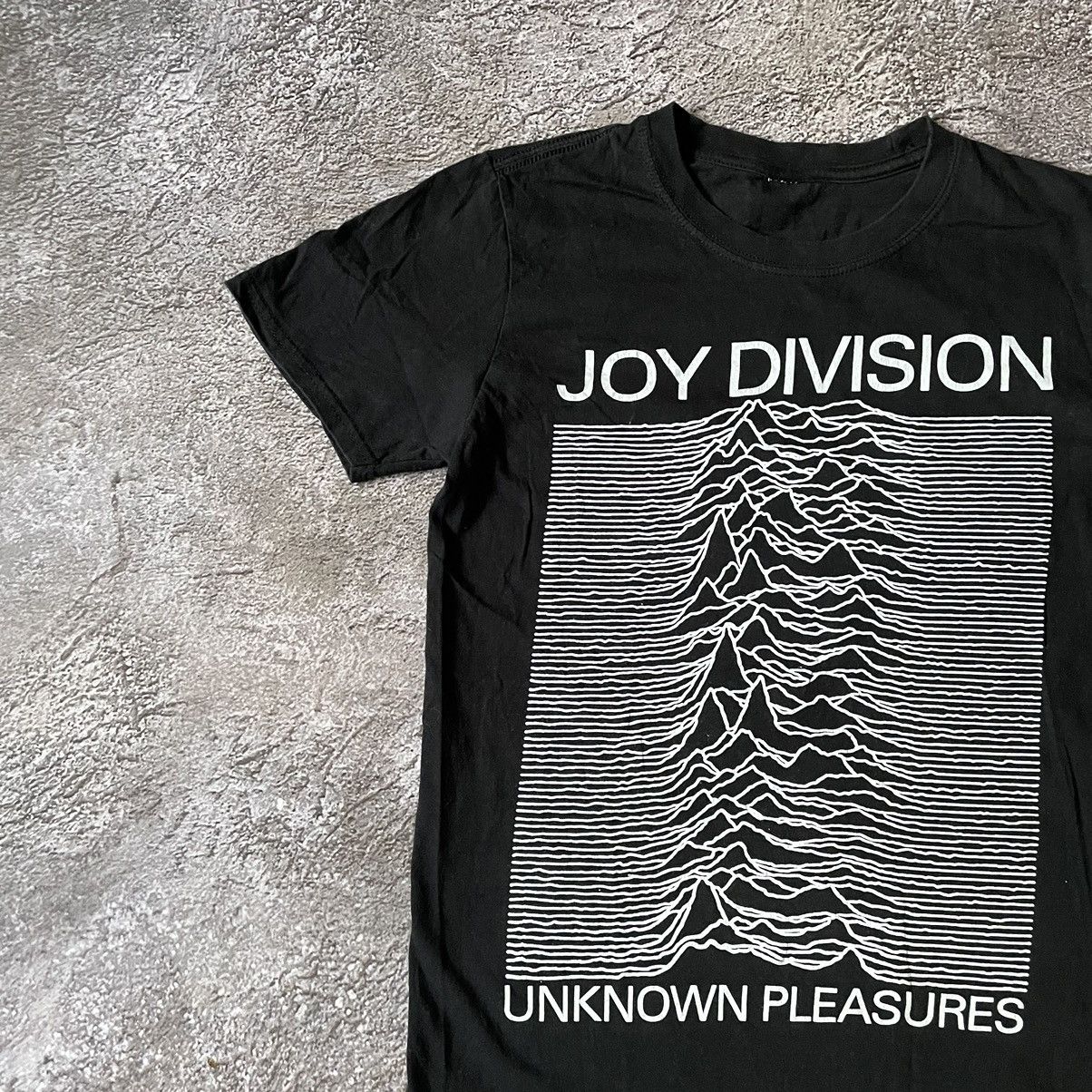 Band Tees Vintage Y2K SCREAM JOY DIVISION ABSTRACT ANGRY HORROR BONES Size US S / EU 44-46 / 1 - 4 Thumbnail