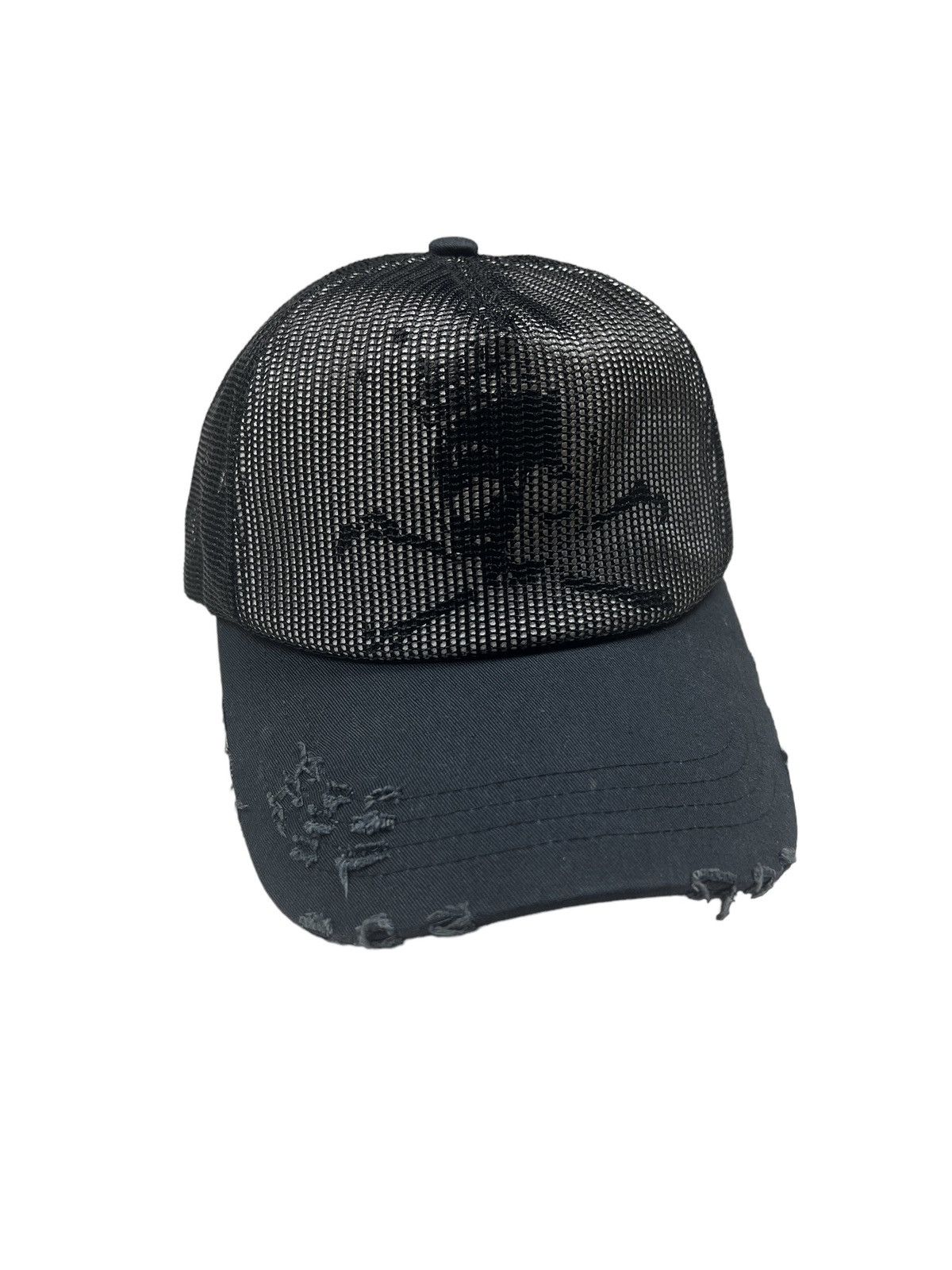 Japanese Brand Re Product NYC Skull Mesh Distressed Trucker Hat Size ONE SIZE - 1 Thumbnail