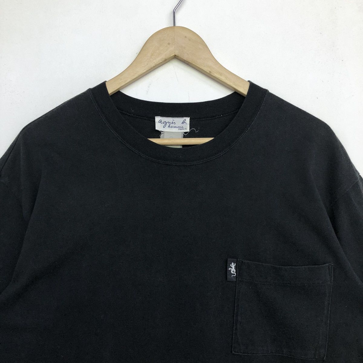 agnes b. Vintage Agnes.B Single Pocket Plain Tshirt Size US L / EU 52-54 / 3 - 3 Thumbnail