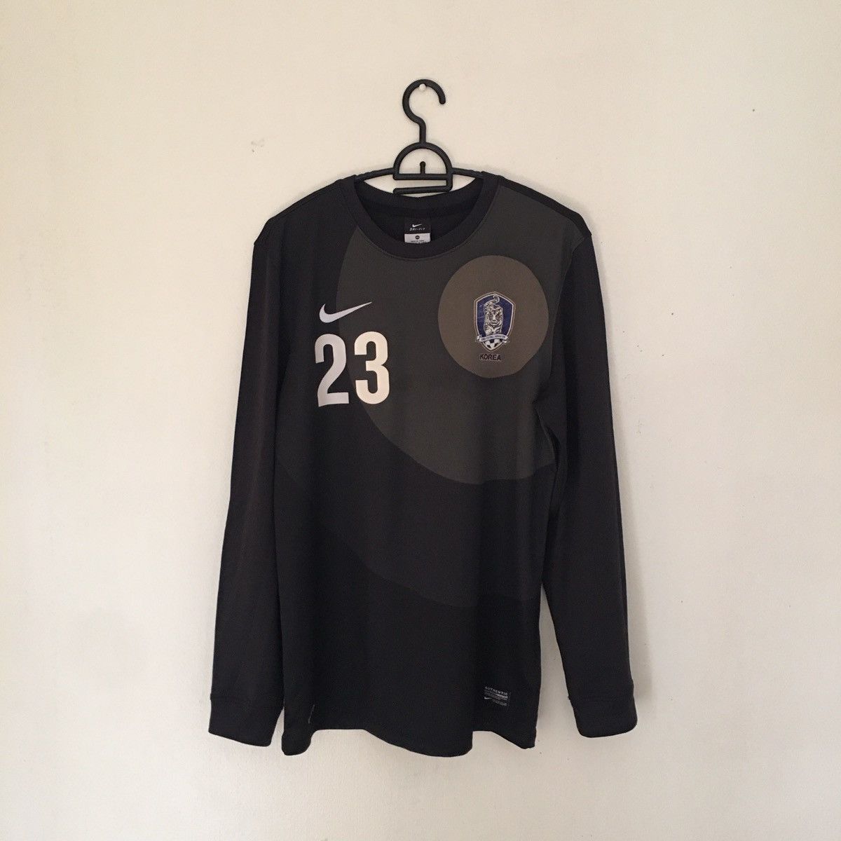 Kith × Streetwear × Vintage Kith Seoul South Korea Soccer