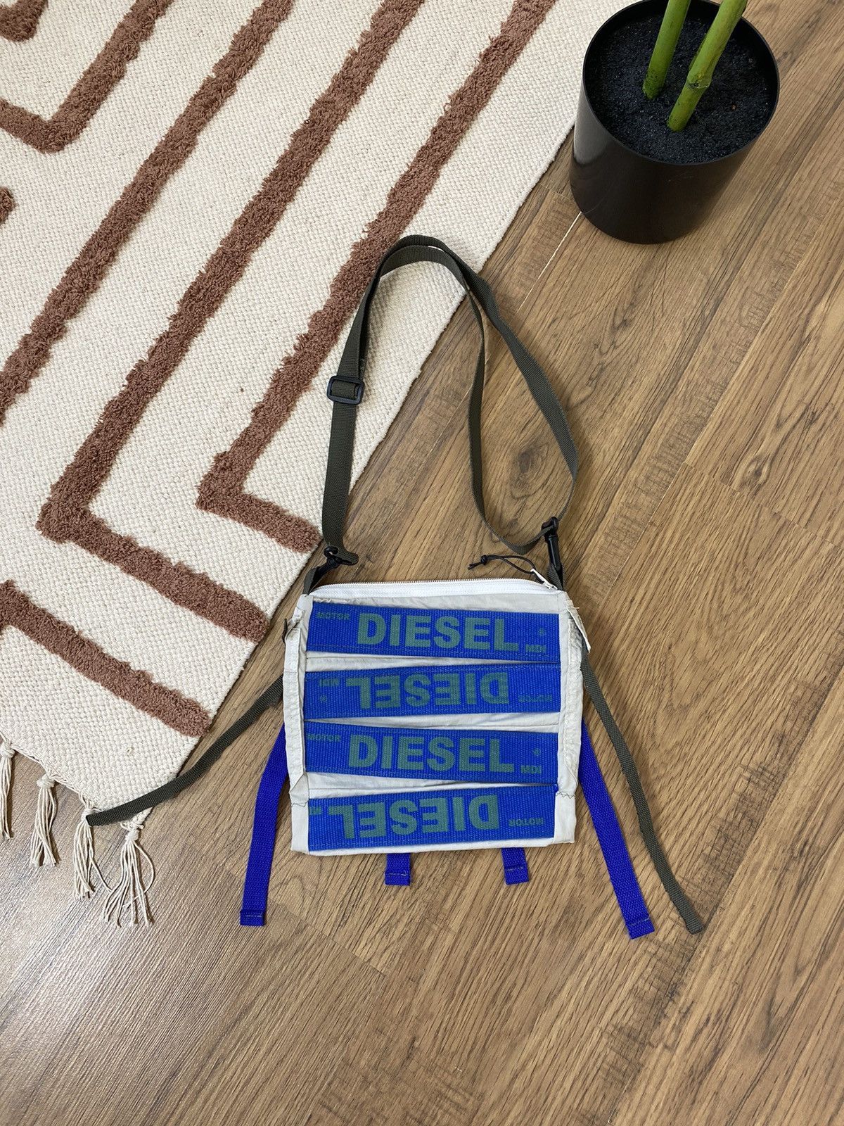 Diesel DIESEL BONDAGE CROSS BODY BAG Size ONE SIZE - 1 Thumbnail