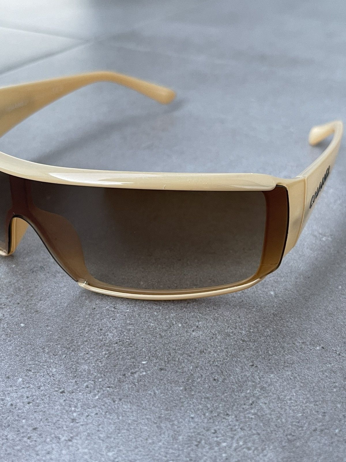 Chanel Chanel 5103 C.710/13 Camel Sand Shield Sunglasses Size ONE SIZE - 2 Thumbnail