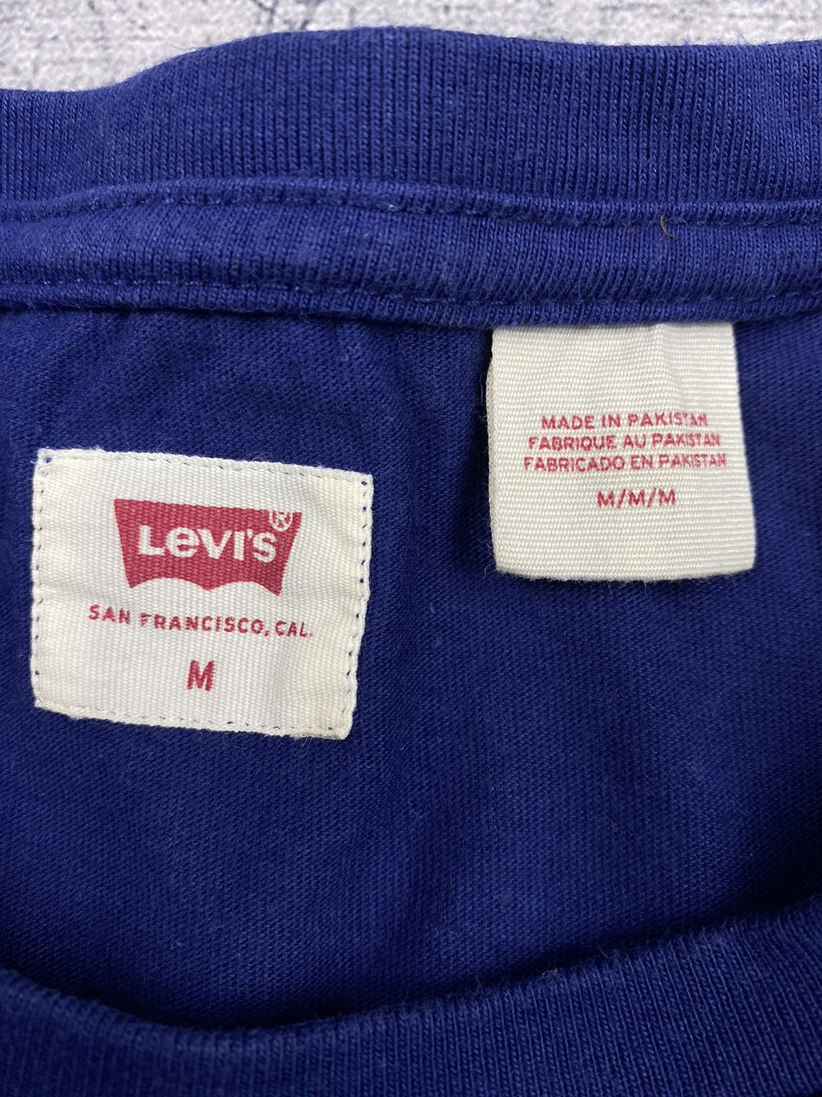 Levi's × Levi's Vintage Clothing × Vintage Vintage 90's Levis Basic Tee T Shirt Size US M / EU 48-50 / 2 - 6 Thumbnail