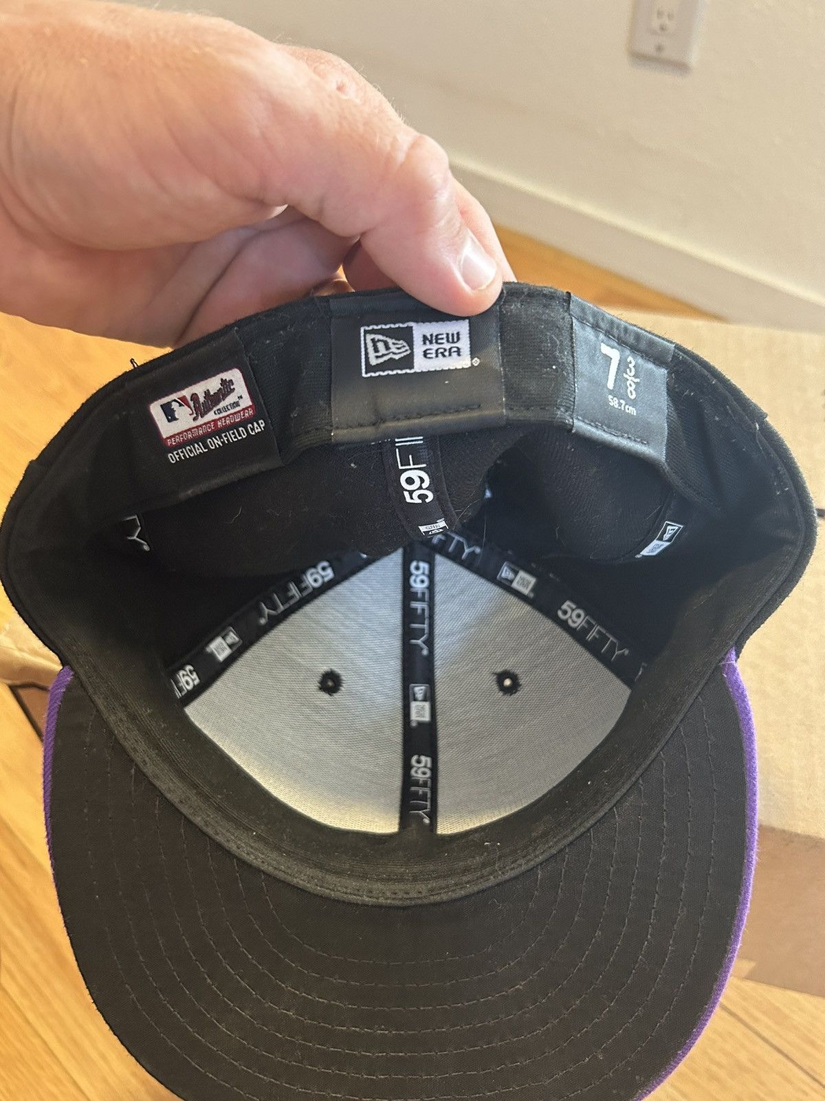 MLB New Era Colorado Rockies Fitted Hat Club 7 3/8 Size ONE SIZE - 4 Thumbnail