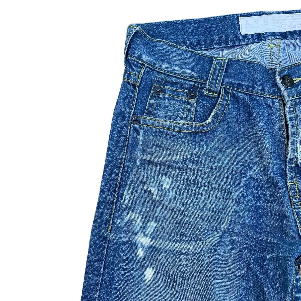 If Six Was Nine × Japanese Brand × Le Grande Bleu (L.G.B.) 🇯🇵 VINTAGE A.V.H LEATHER PATCH DENIM PANTS Size US 32 / EU 48 - 6 Thumbnail