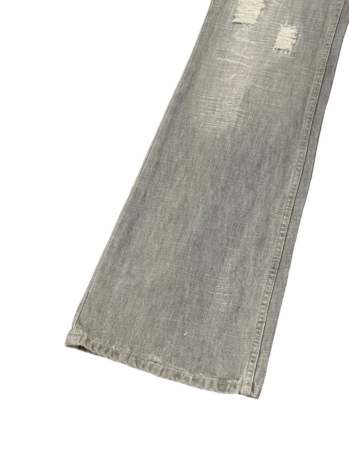 Japanese Brand Flare Jeans New Raer Italy Faded Distress Boot Cut 6🟦1 Size US 30 / EU 46 - 5 Thumbnail