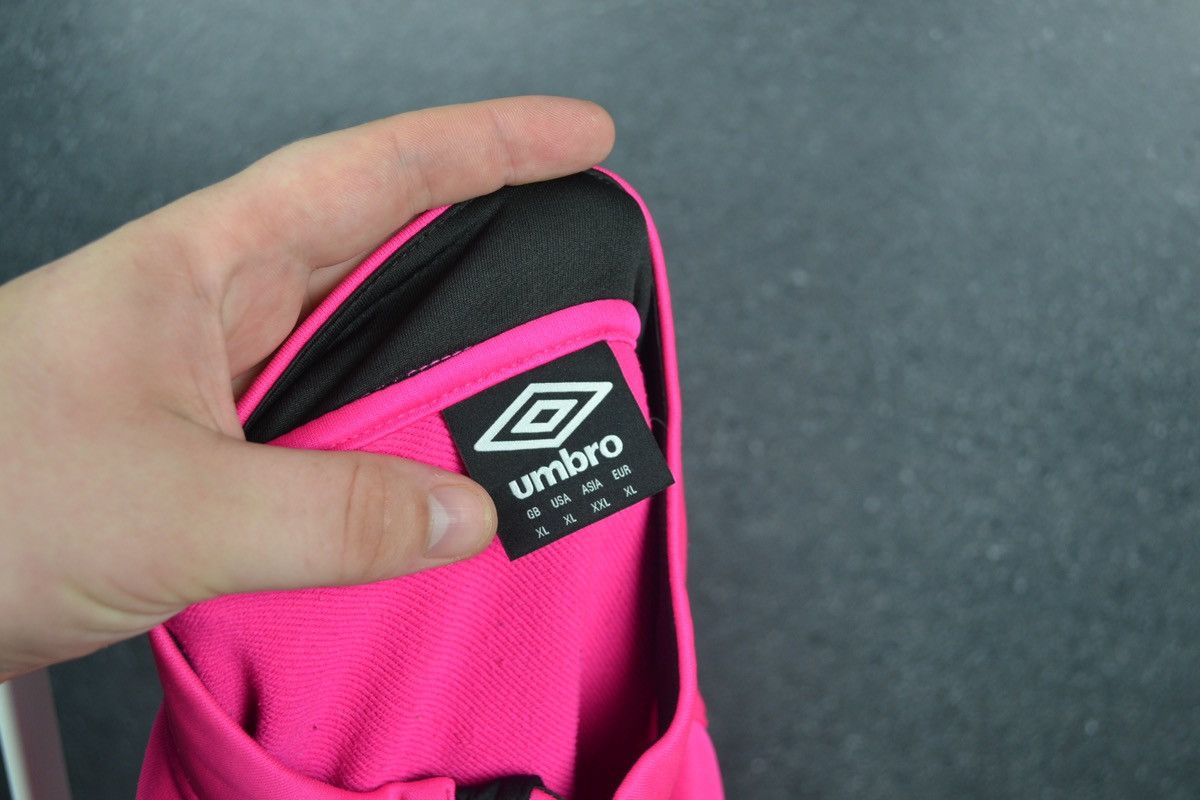 Umbro Everton Football Sweatshirt Umbro Soccer Pink XL Size US XL / EU 56 / 4 - 12 Thumbnail