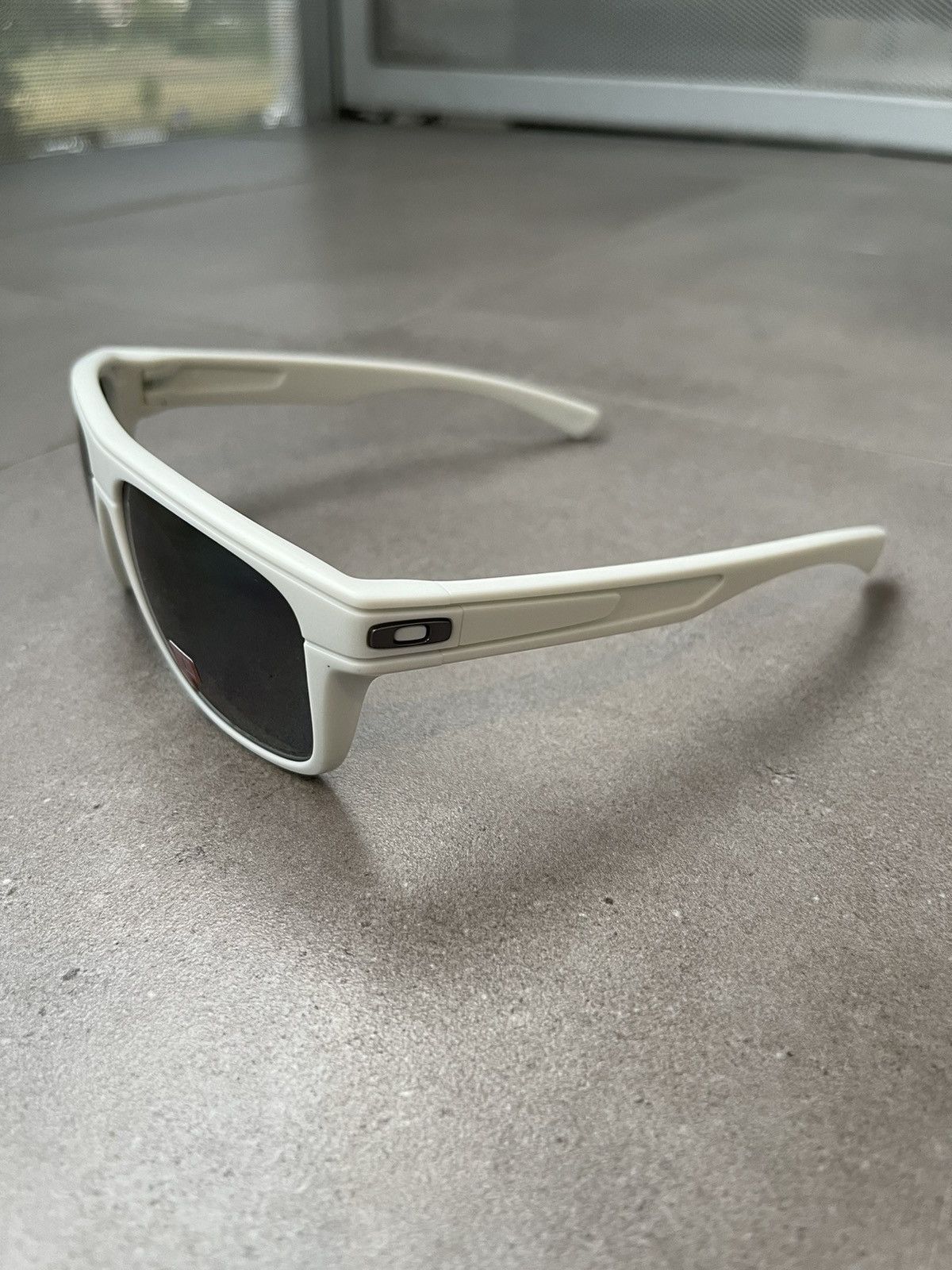 Oakley Oakley OO9199-27 "Breadbox" White Sunglasses Size ONE SIZE - 5 Thumbnail