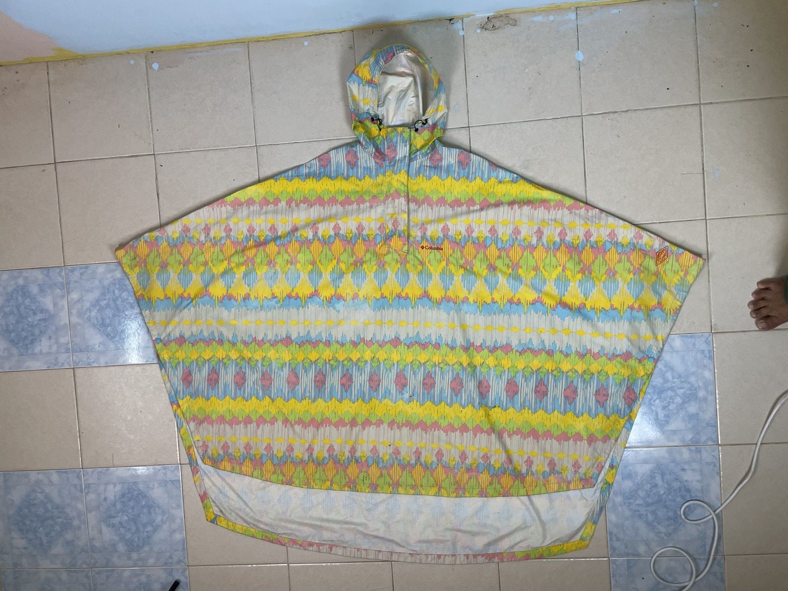 Columbia Columbia Navajo Fullprint Waterproof Cloaks Size US XL / EU 56 / 4 - 13 Thumbnail
