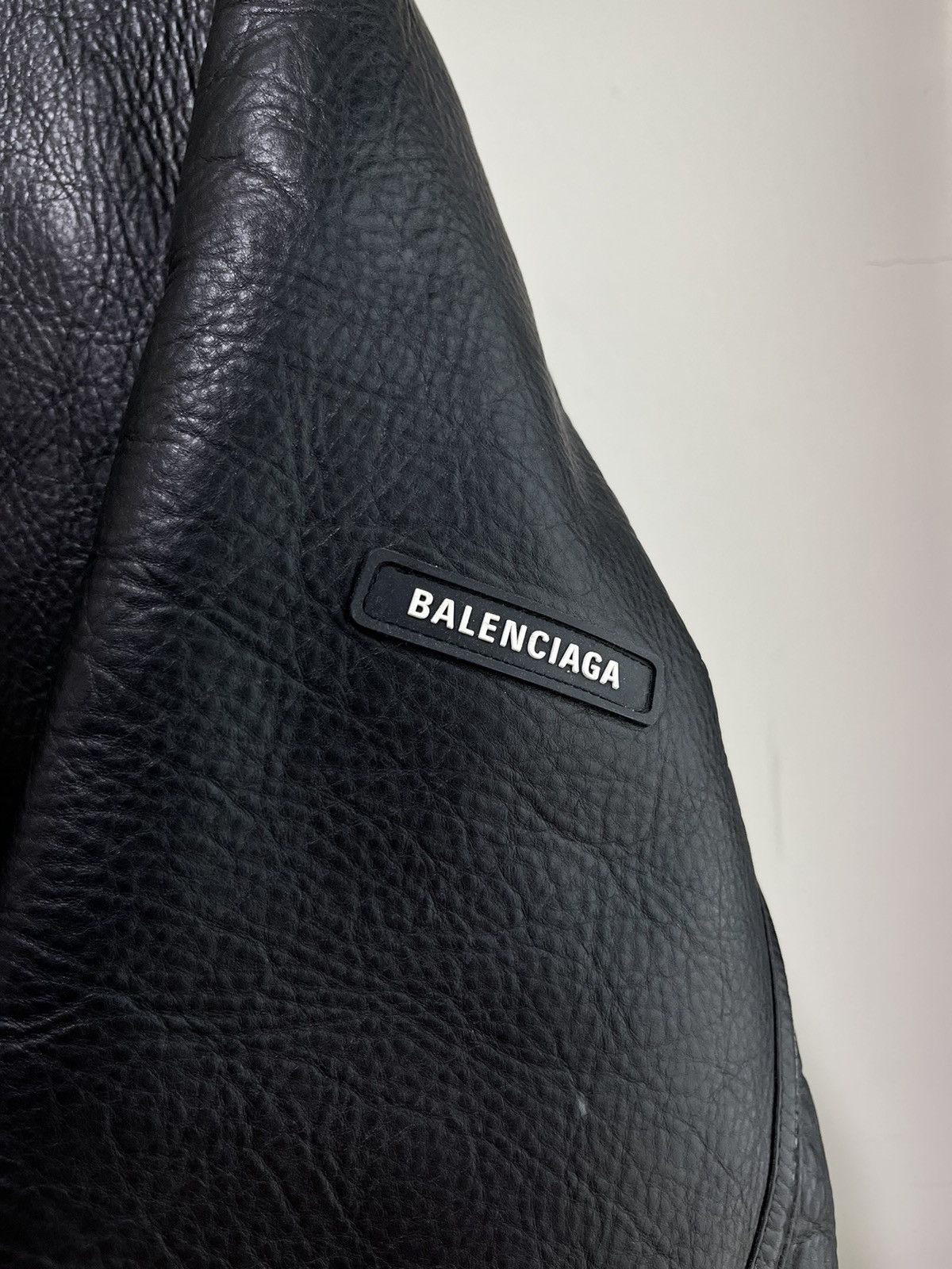 Balenciaga Balenciaga Leather Jacket Hoodie Size XXS / US 00 / IT 34 - 2 Thumbnail