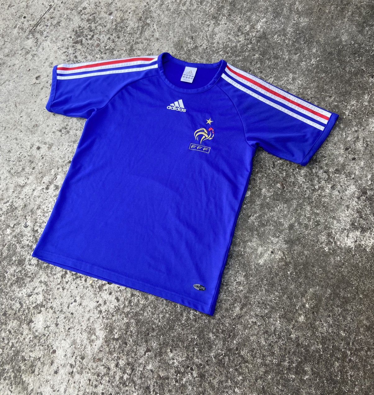 Adidas Vintage adidas France soccer jersey Streetwear Blokecore VTg Size US XS / EU 42 / 0 - 2 Thumbnail