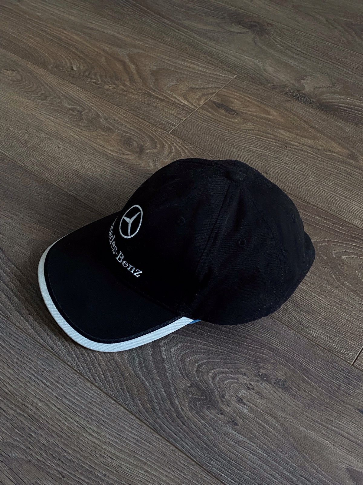 Vintage Vintage y2k hype streetwear Mercedes Benz Racing cap Size ONE SIZE - 3 Thumbnail