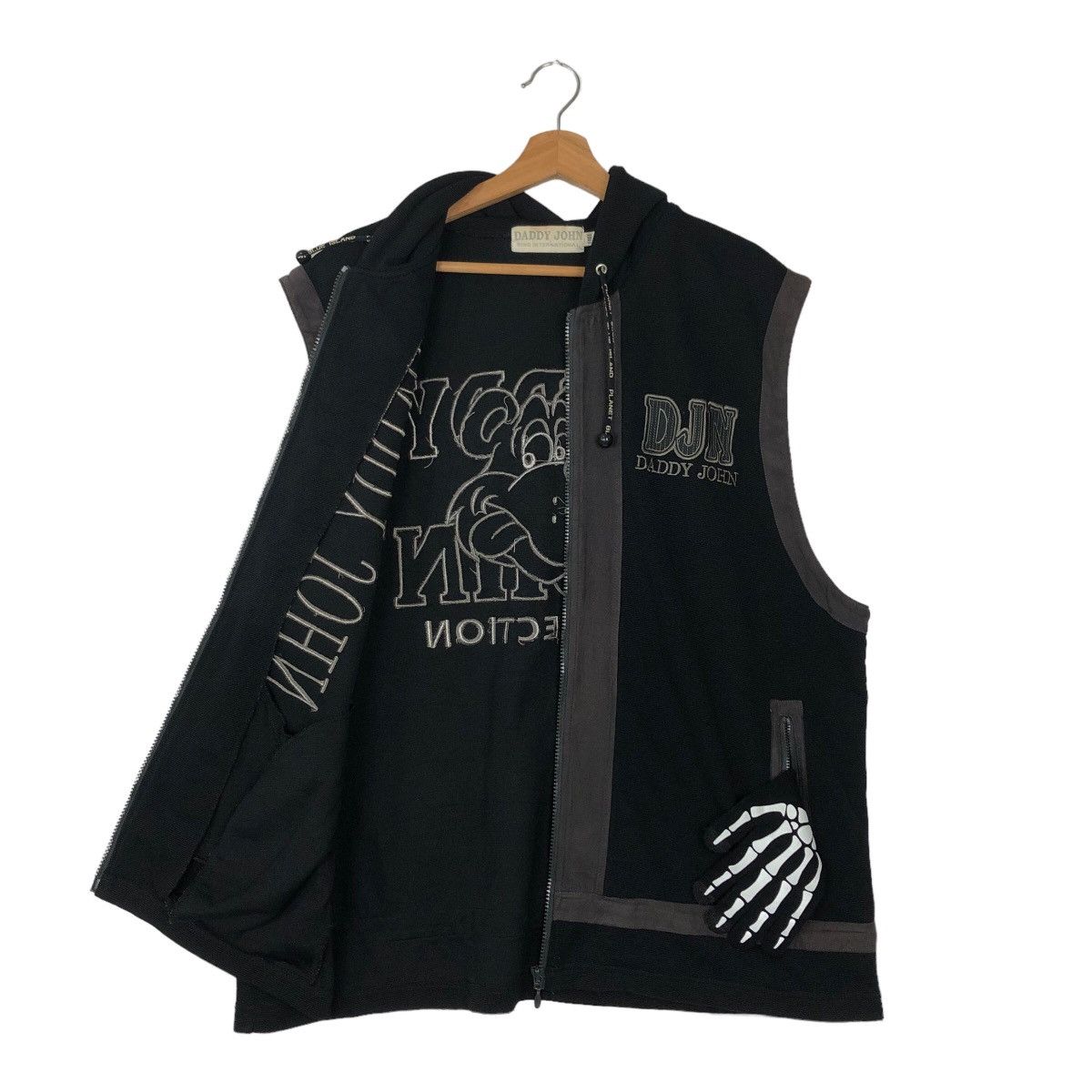Cartoon Network VINTAGE DADDY JOHN VEST EMBROIDERED DESIGN BIG LOGO Size US M / EU 48-50 / 2 - 9 Thumbnail