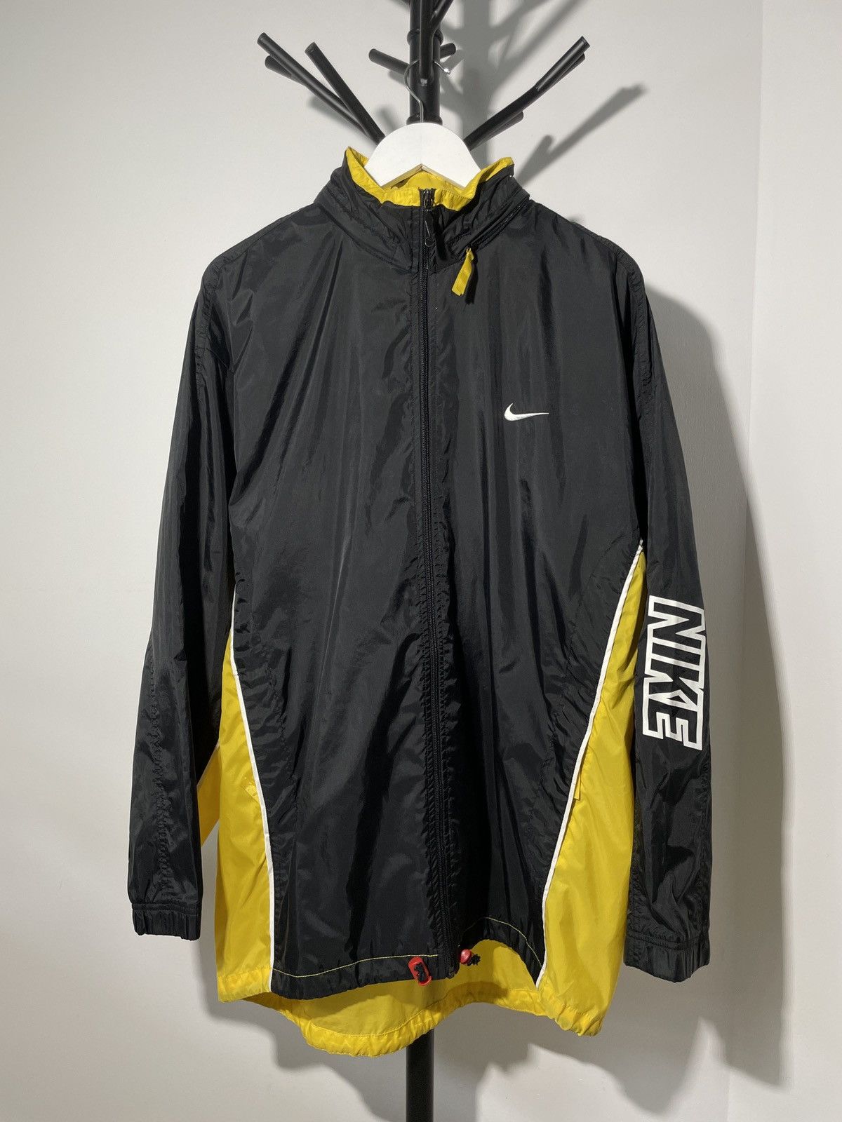 Nike × Vintage Vintage 90s Nike Big Logo Nylon Jacket Size US L / EU 52-54 / 3 - 1 Thumbnail