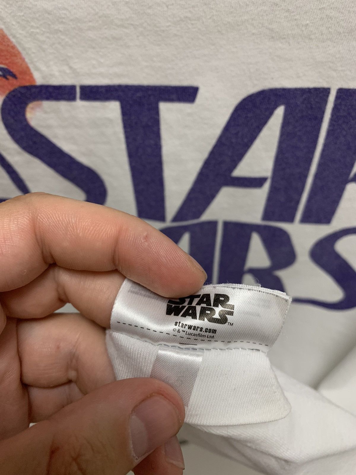 Uniqlo StarWars Uniqlo white big logo t-shirt L sz Japanese brand Size US L / EU 52-54 / 3 - 5 Thumbnail