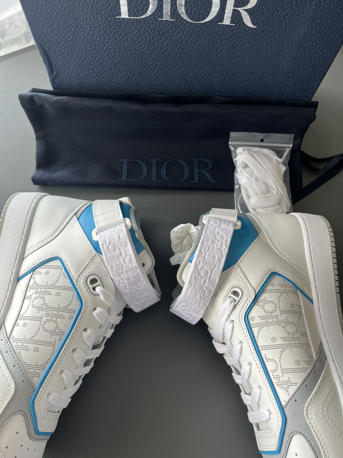 Dior Brand New Limited Edition Dior Logo Sneaker Size US 11 / EU 44 - 17 Thumbnail