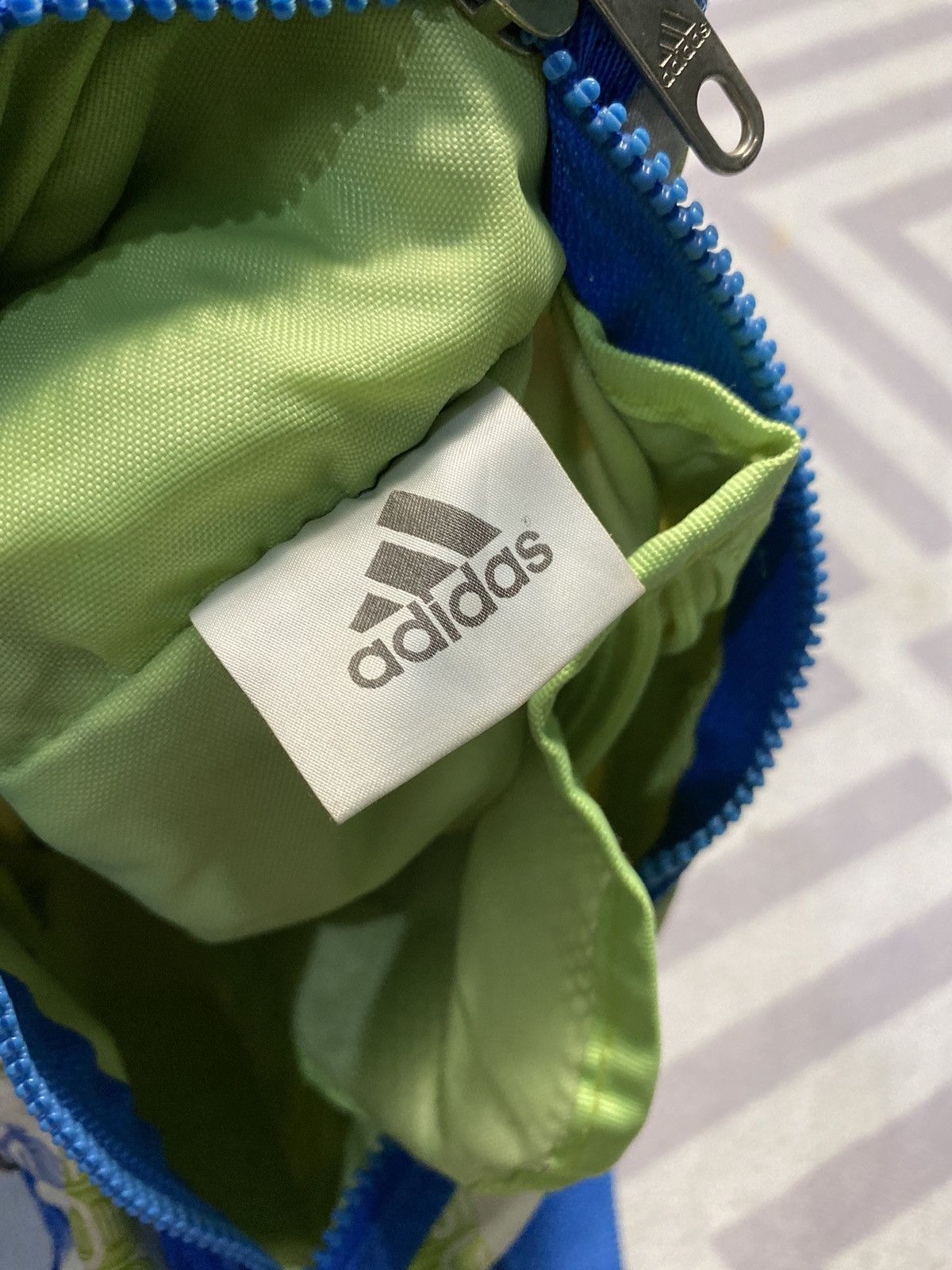 Adidas × Vintage Vintage ADIDAS Sling Bag Backpack Bagpack Size ONE SIZE - 12 Thumbnail