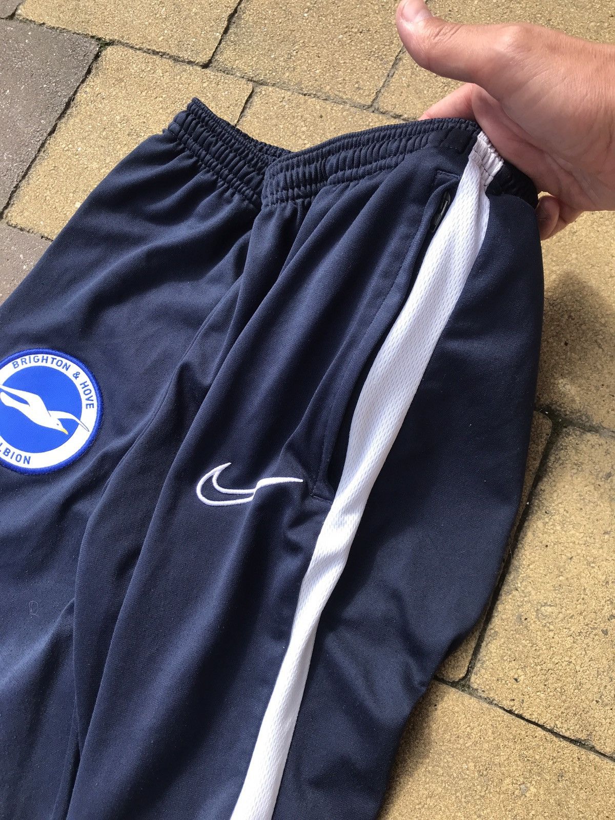 Nike Nike Brighton & Hove Albion Soccer Sweatpants Joggers Pants Size US 30 / EU 46 - 5 Thumbnail
