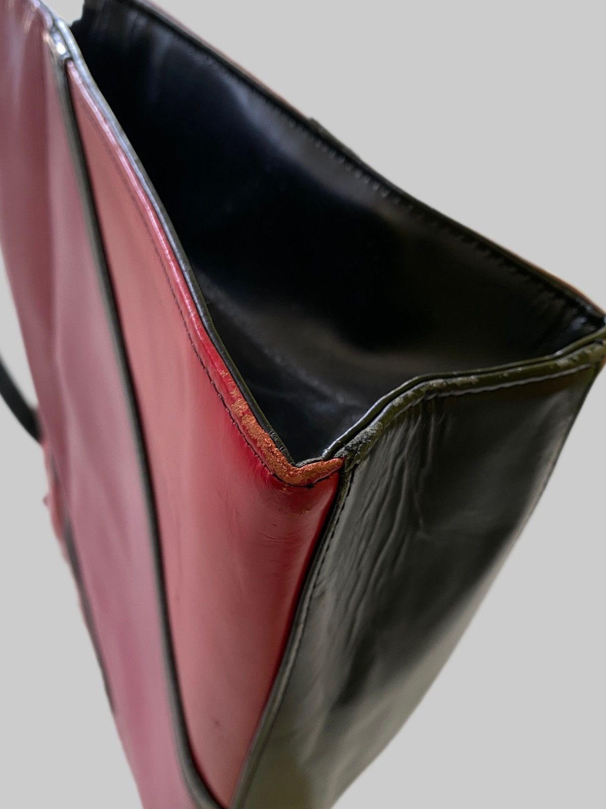 Yves Saint Laurent 1990s Yves Saint Laurent Leather Bags Size ONE SIZE - 8 Thumbnail
