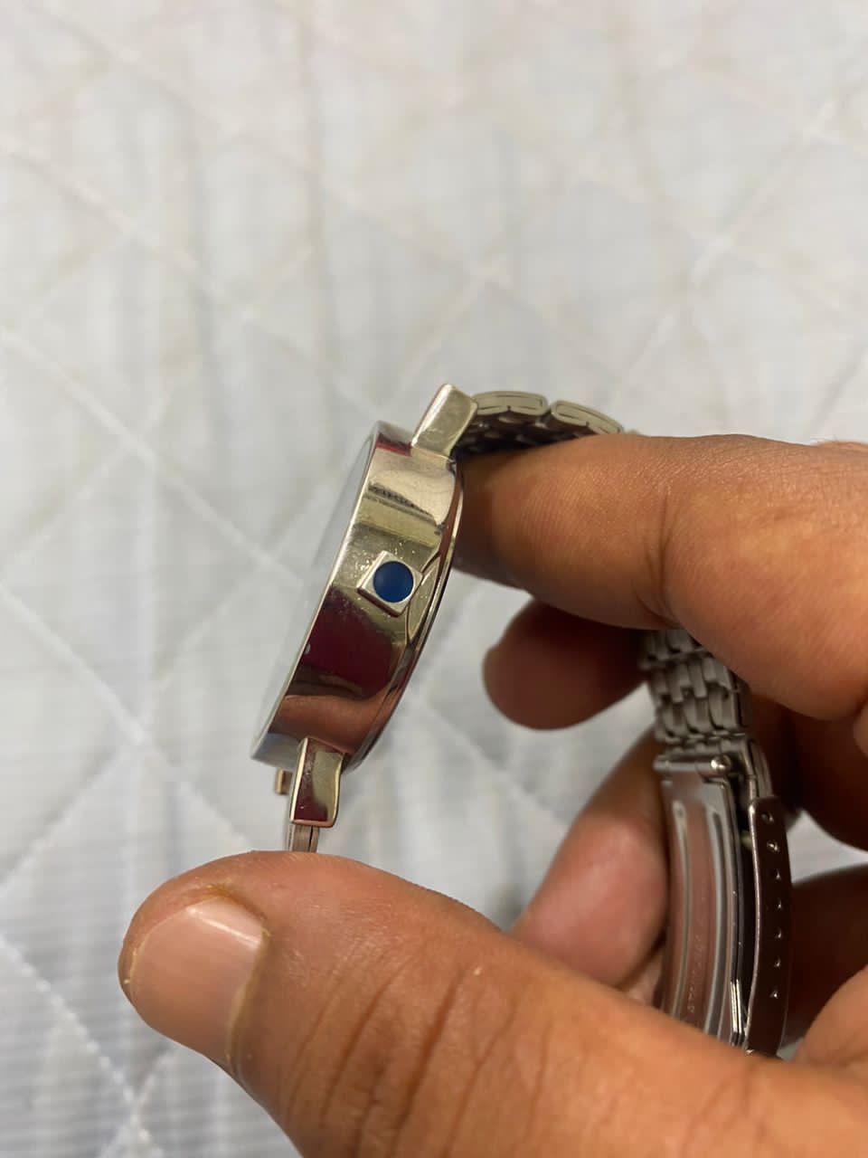 Pierre Cardin 🔥🔥🔥VTG PIERRE CARDIN QUARTZ WATCH Size ONE SIZE - 6 Thumbnail