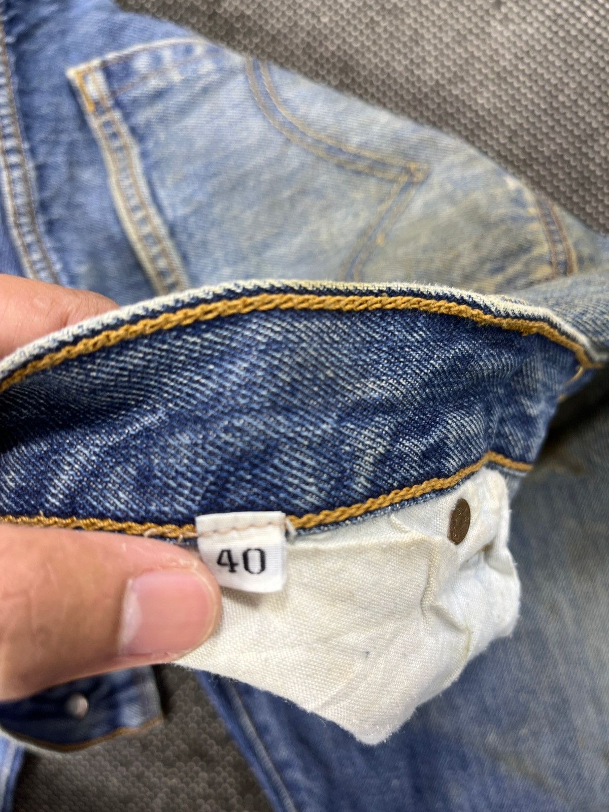 Levi's Vintage Levis 501 Jeans Painted Denim - J683 Size US 40 / EU 56 - 7 Thumbnail