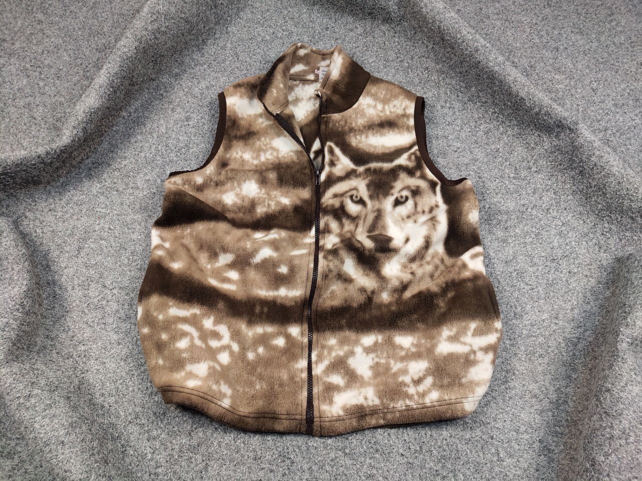 Japanese Brand Vintage 90s Wolf Zip Fleece Vest Jacket Print Supreme Style Size US L / EU 52-54 / 3 - 2 Thumbnail