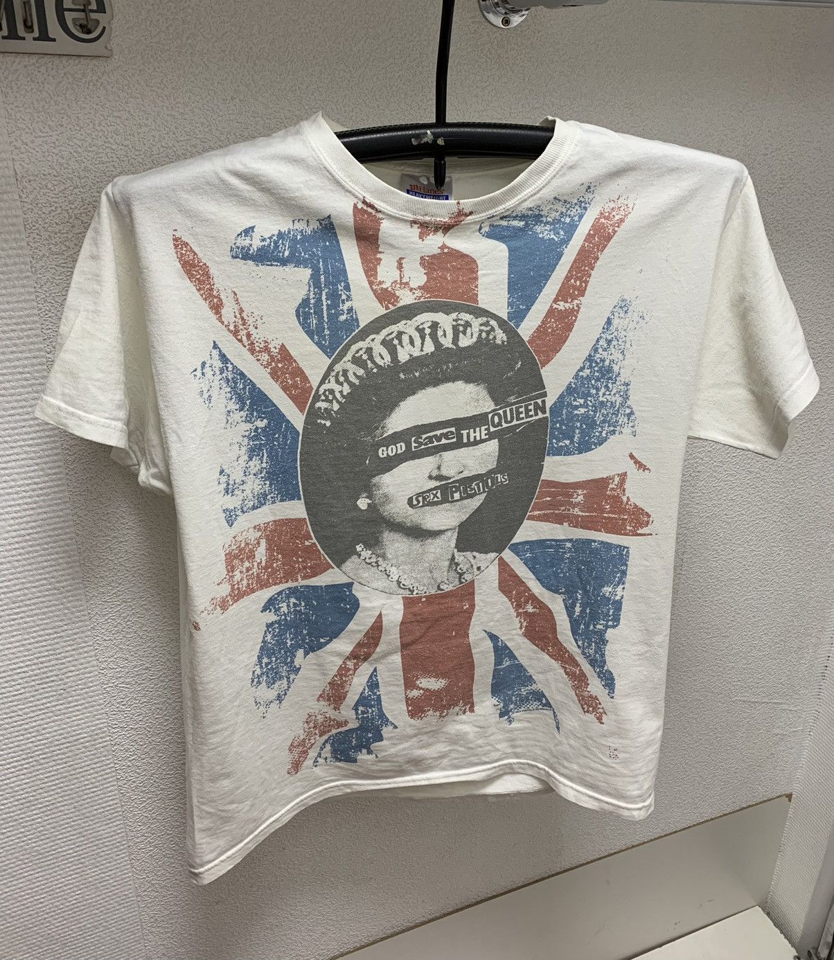 Band Tees Sex Pistols god save the queen vintage white t-shirt L