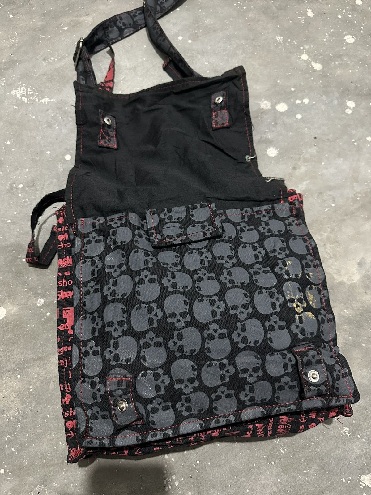 Japanese Brand Beautiful Punk Bondage Skull Body Line Blood Storm Bag Size ONE SIZE - 10 Thumbnail
