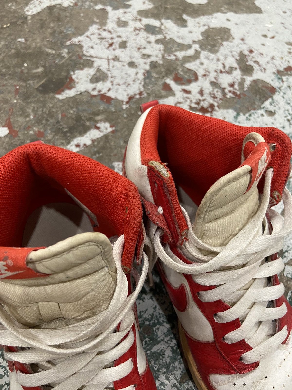 Nike Nike Dunks High Saint John Red Sneakers Size US 7 / EU 40 - 4 Thumbnail
